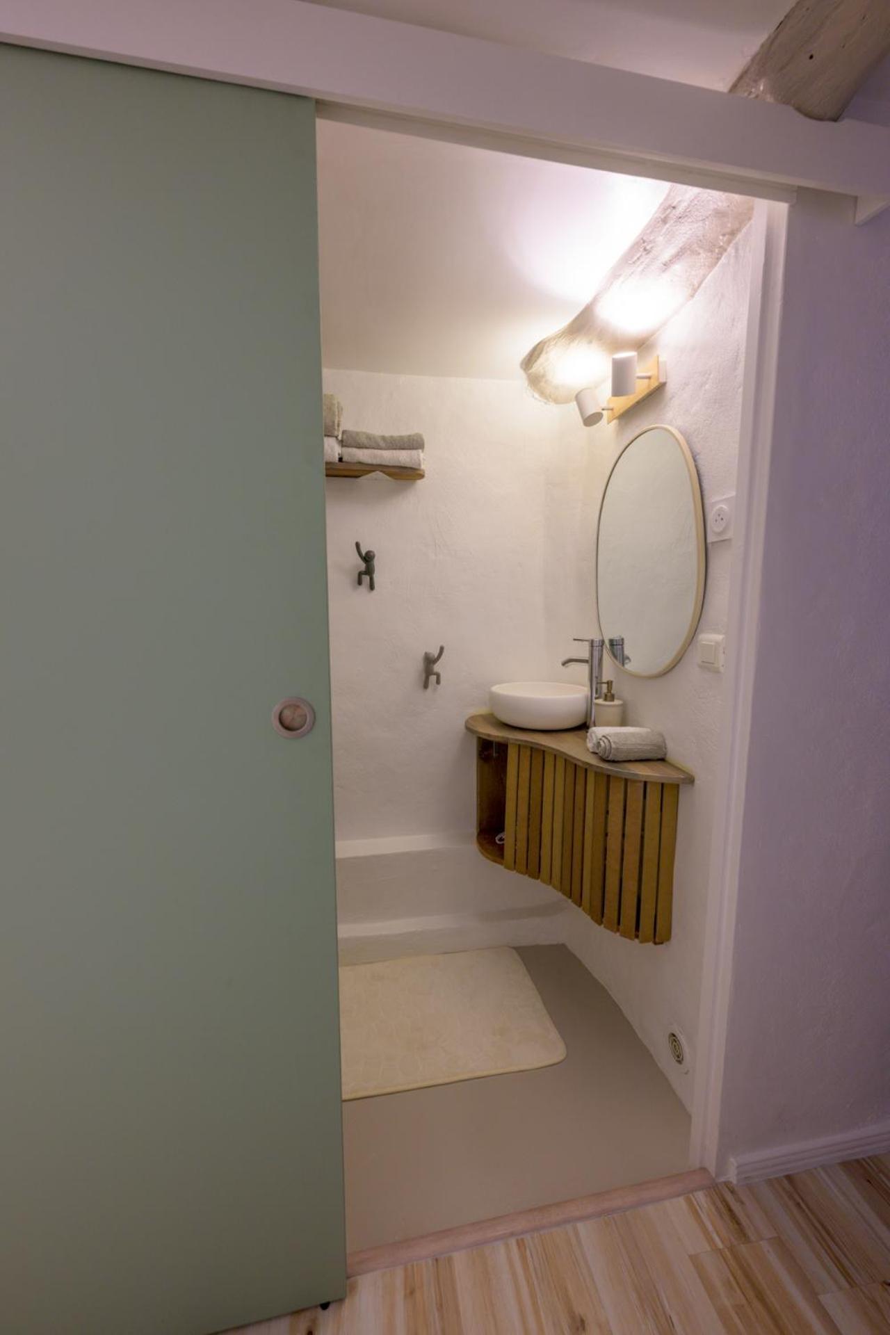 Cosy Flat In The Heart Of Valbonne Village Экстерьер фото